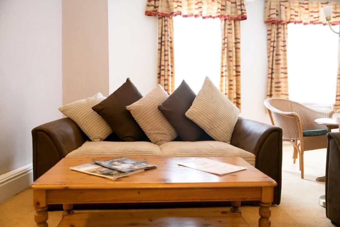 Tyacks Hotel 3*