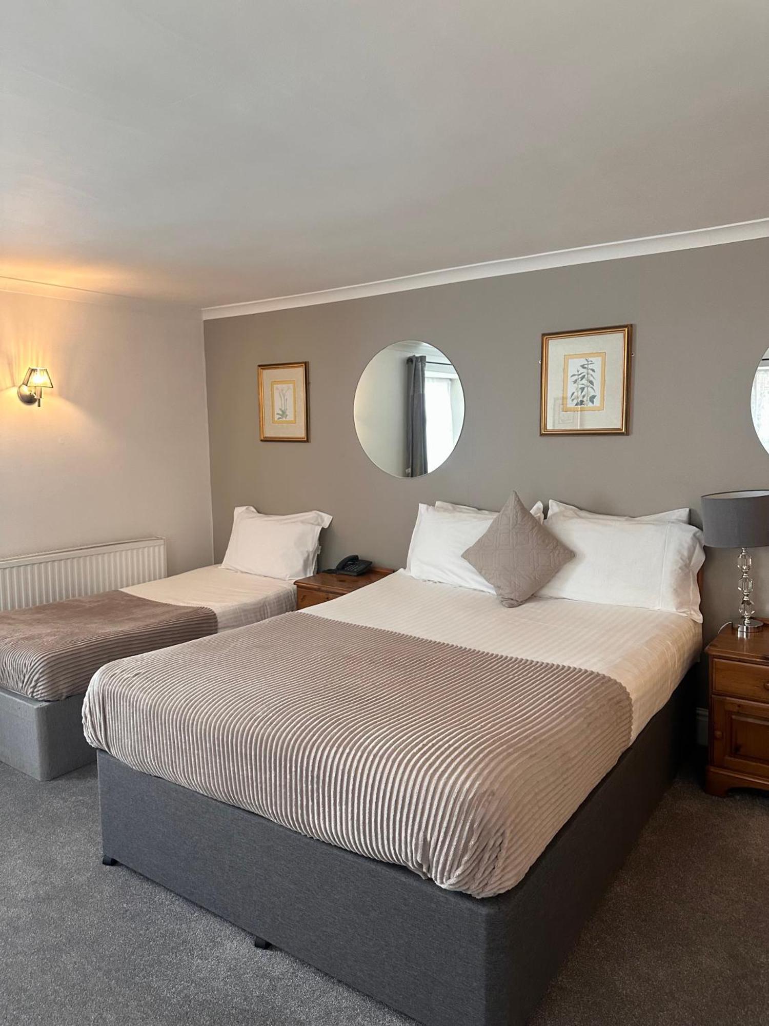 Tyacks Hotel 3*